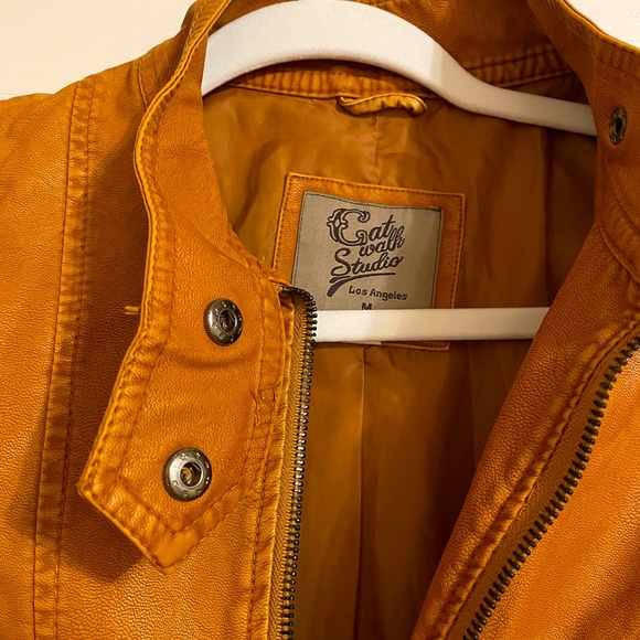 Camel leather jacket - Picture 4 of 4